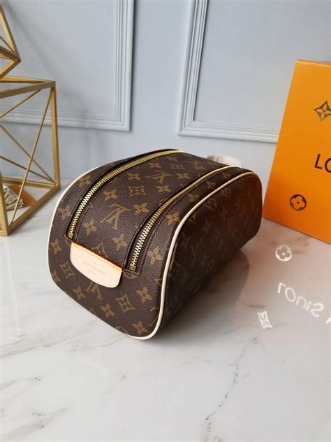 fake louis vuitton toiletry bag|louis vuitton monogram toiletry bag.